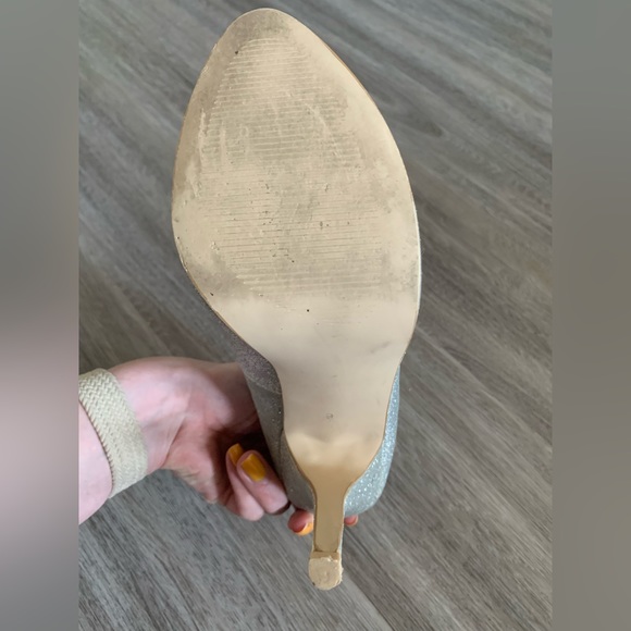 Silver sparkle heels - Picture 5 of 12